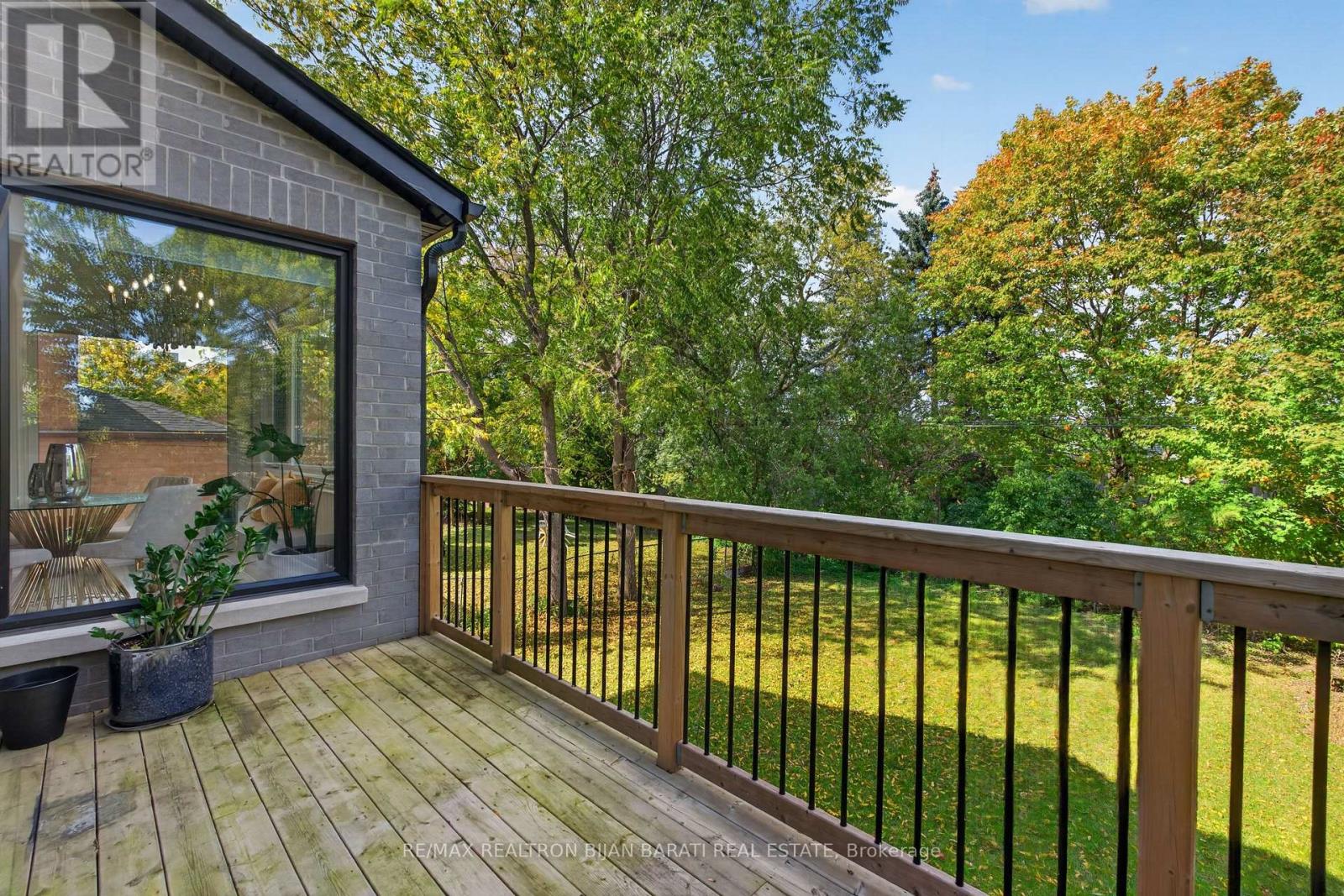 130 Pemberton Avenue Property Photo 38