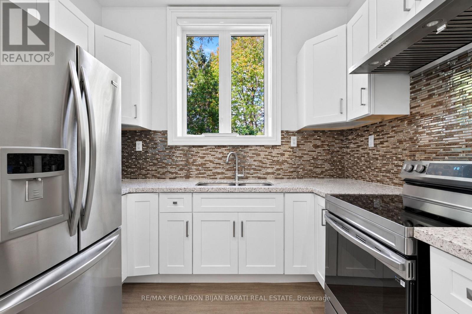 130 Pemberton Avenue Property Photo 42