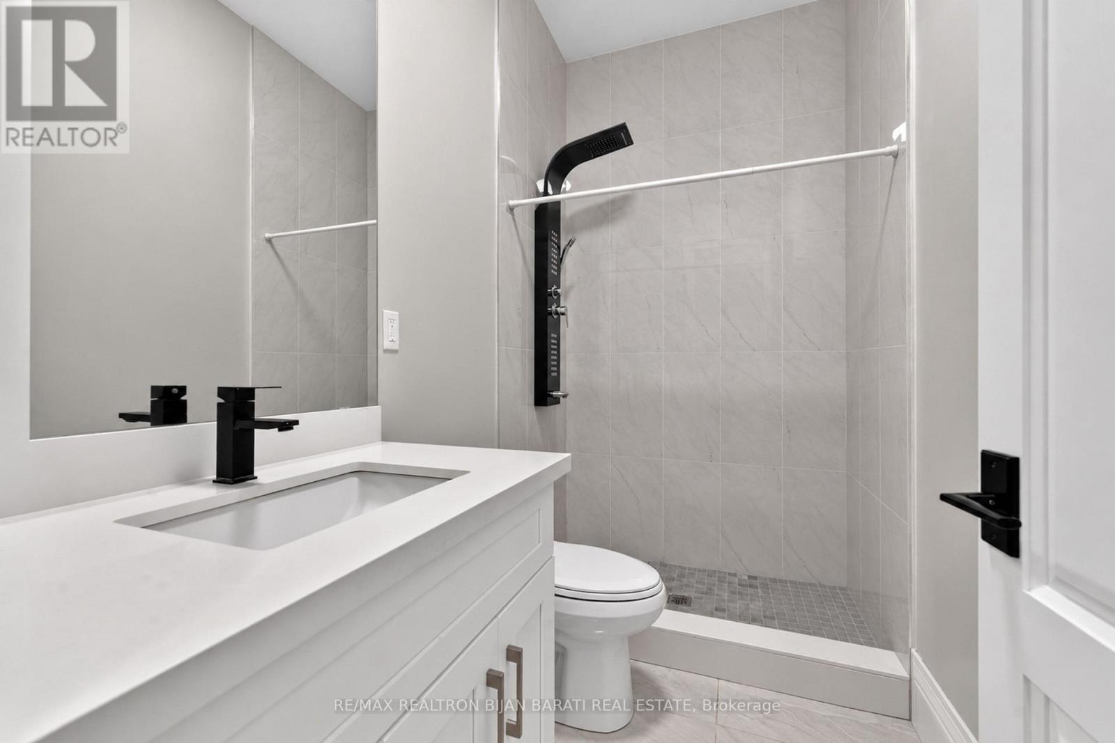 130 Pemberton Avenue Property Photo 45