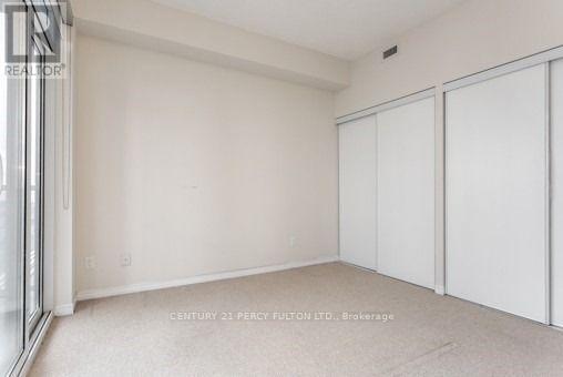 2105 - 352 Front Street W Property Photo 8