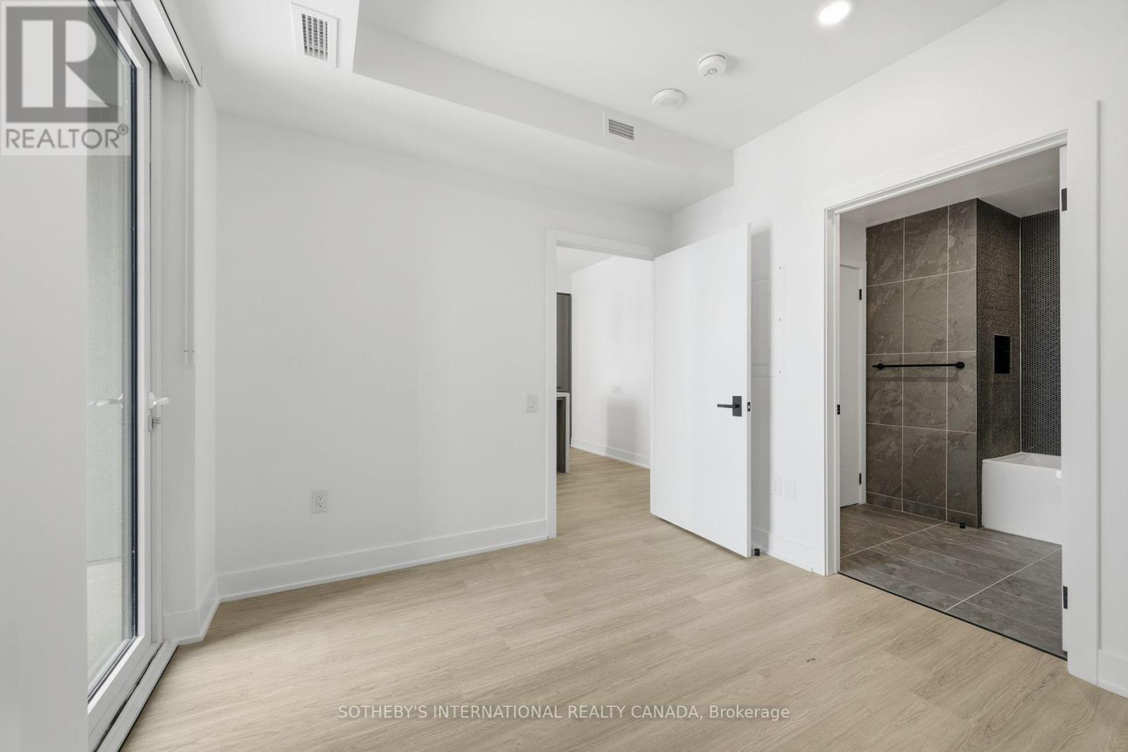 W2608 - 25 Dalhousie Street Property Photo 15