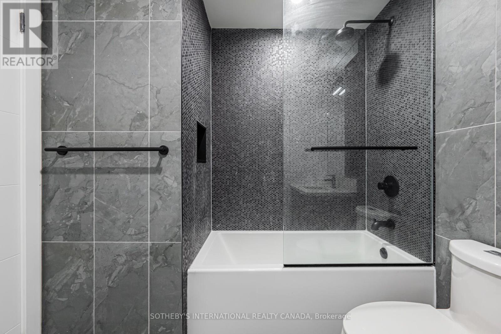 W2608 - 25 Dalhousie Street Property Photo 17