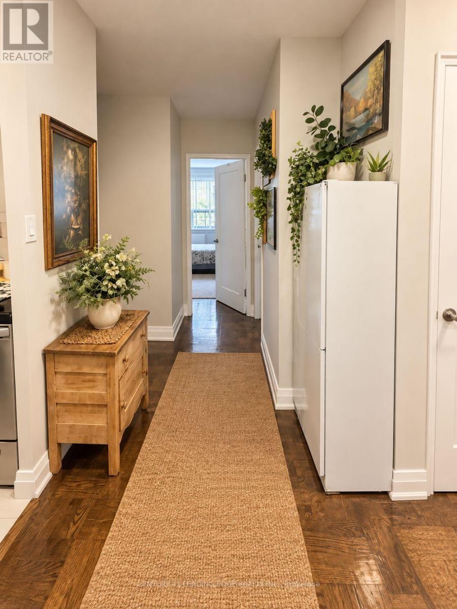 209 - 80 Heath Street Property Photo 8
