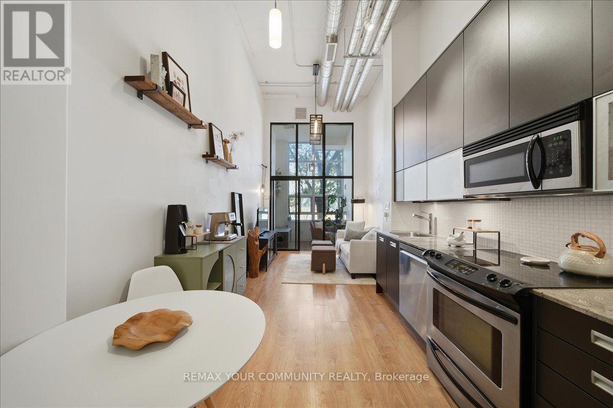 227 - 380 Macpherson Avenue Property Photo 1