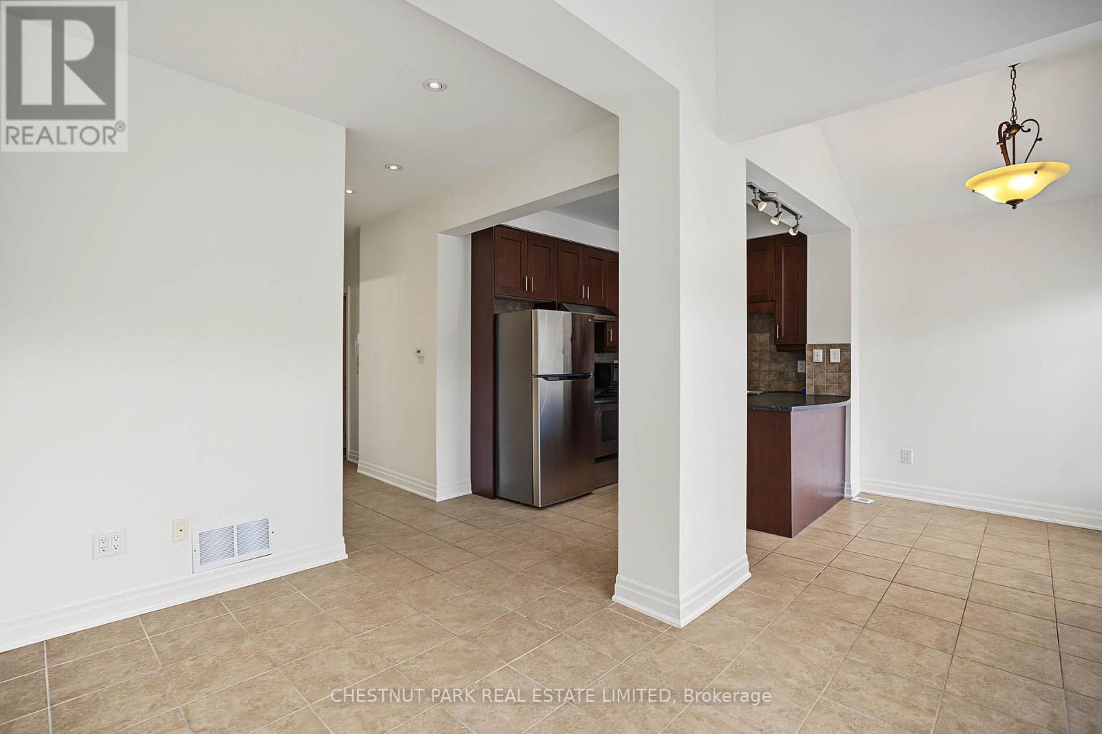 Main - 48 Grace Street Property Photo 6