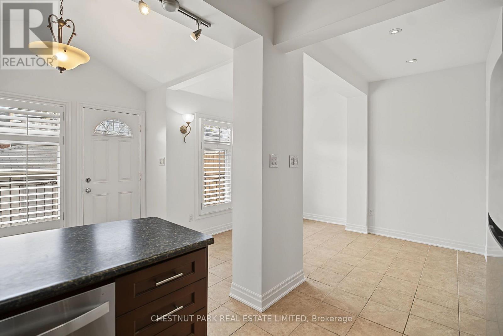 Main - 48 Grace Street Property Photo 7
