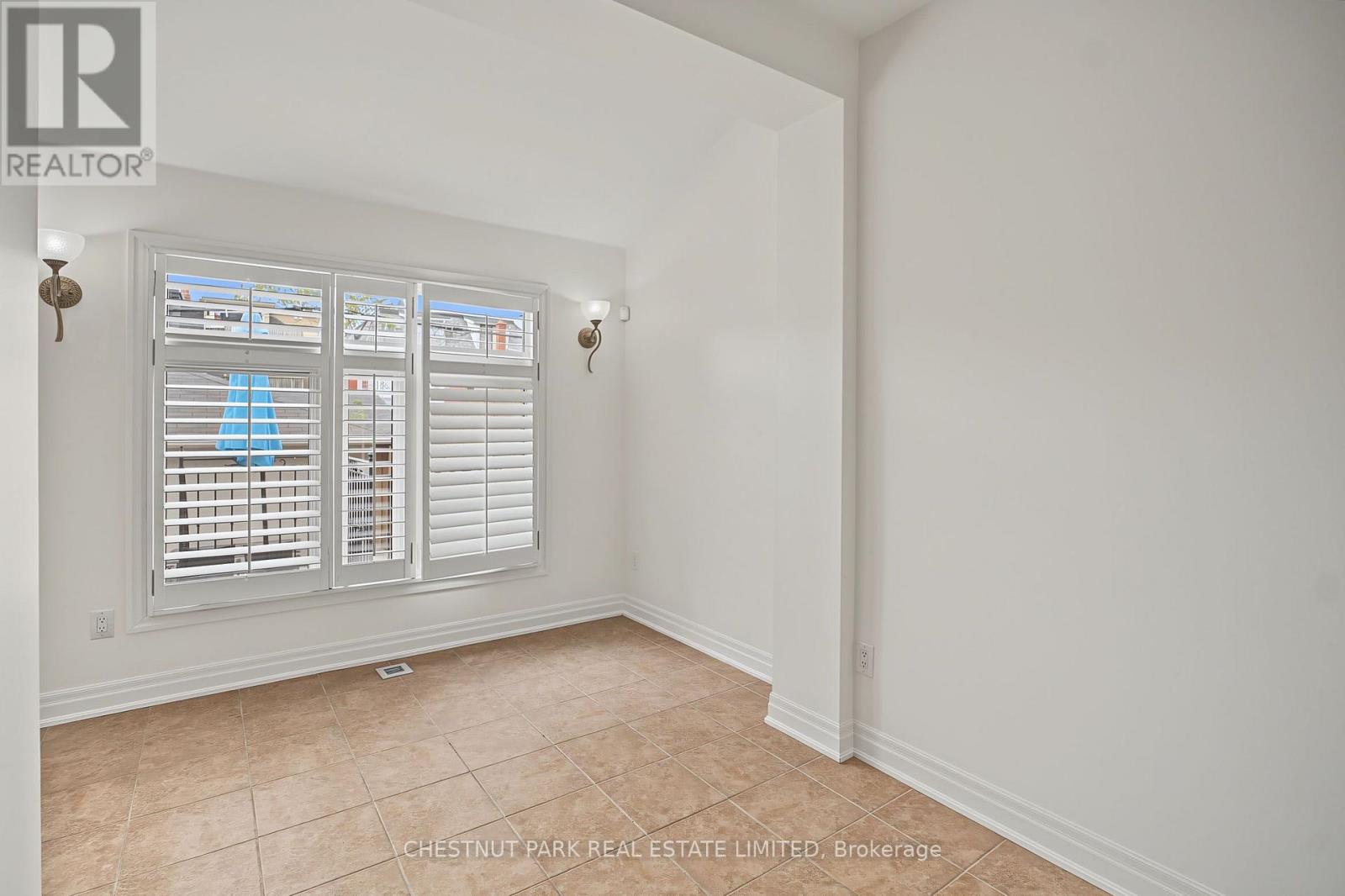 Main - 48 Grace Street Property Photo 8