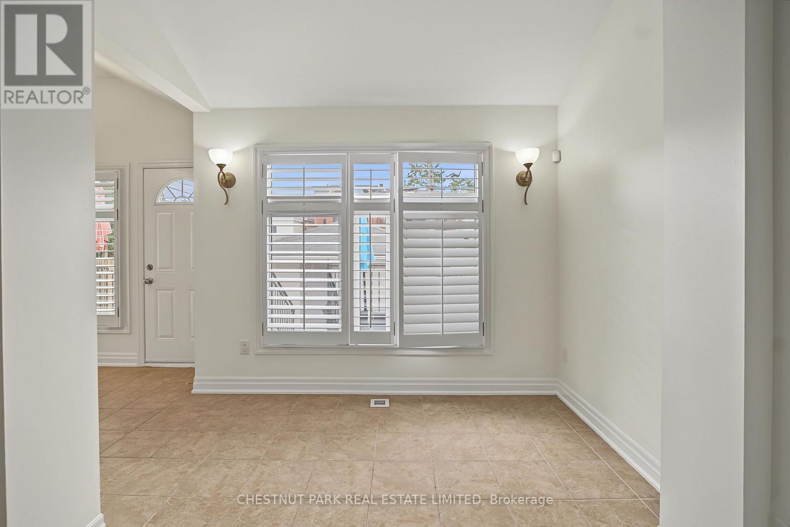 Main - 48 Grace Street Property Photo 9