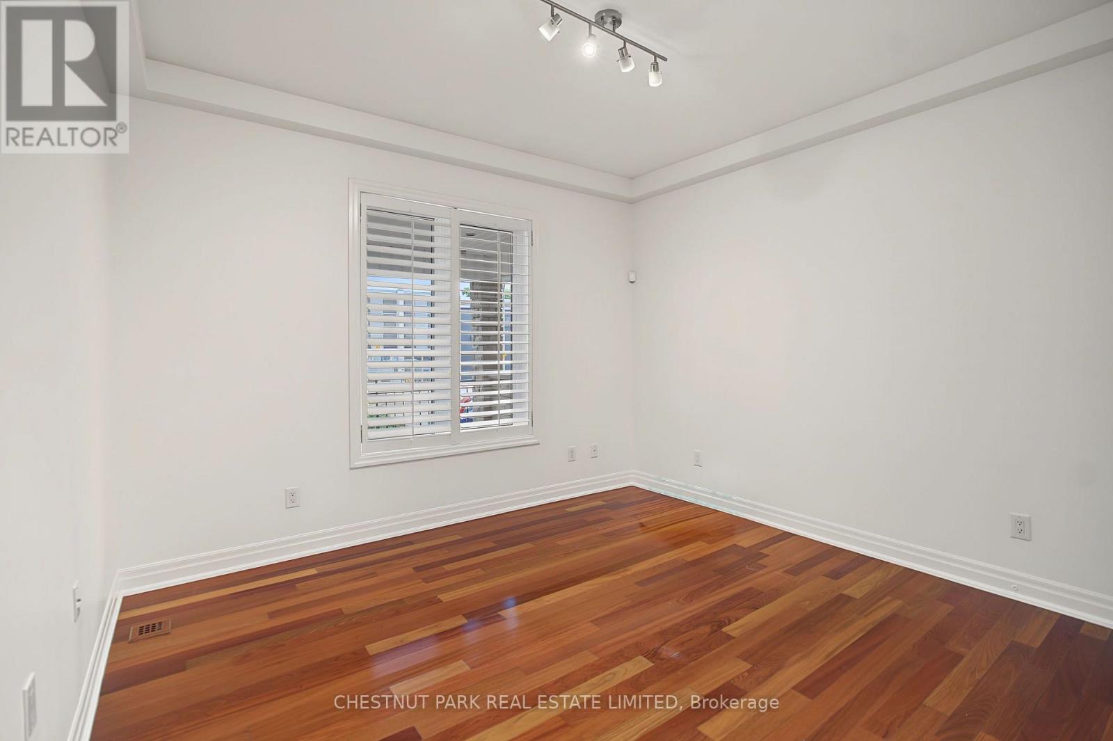 Main - 48 Grace Street Property Photo 17