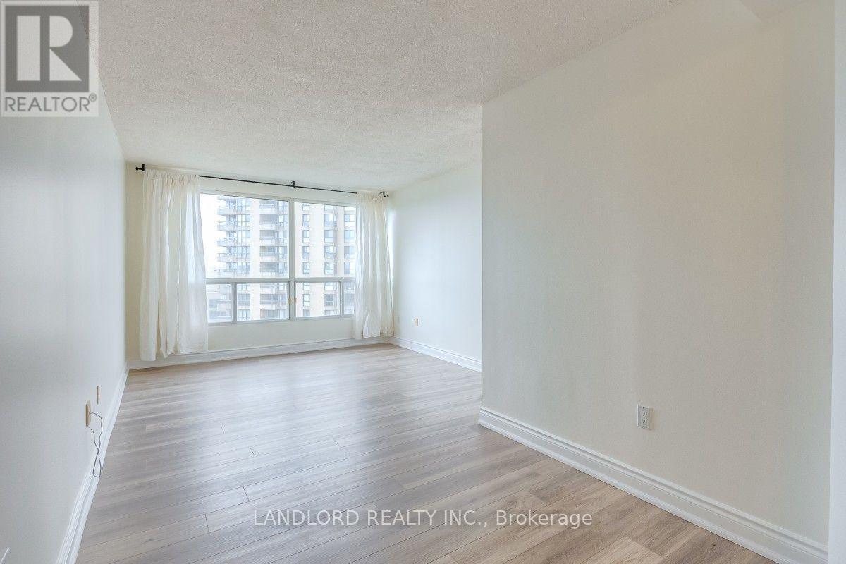 2504 - 5 Concorde Place Property Photo 9