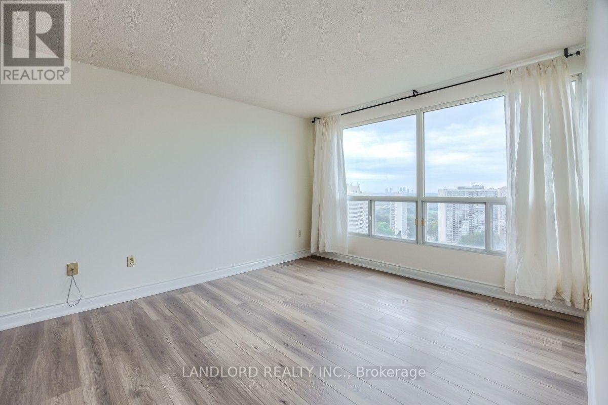 2504 - 5 Concorde Place Property Photo 11