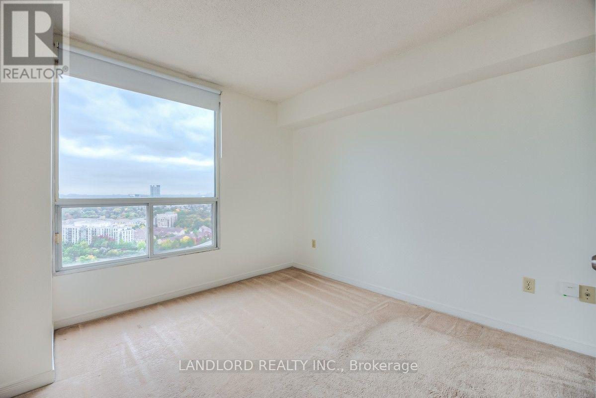 2504 - 5 Concorde Place Property Photo 14