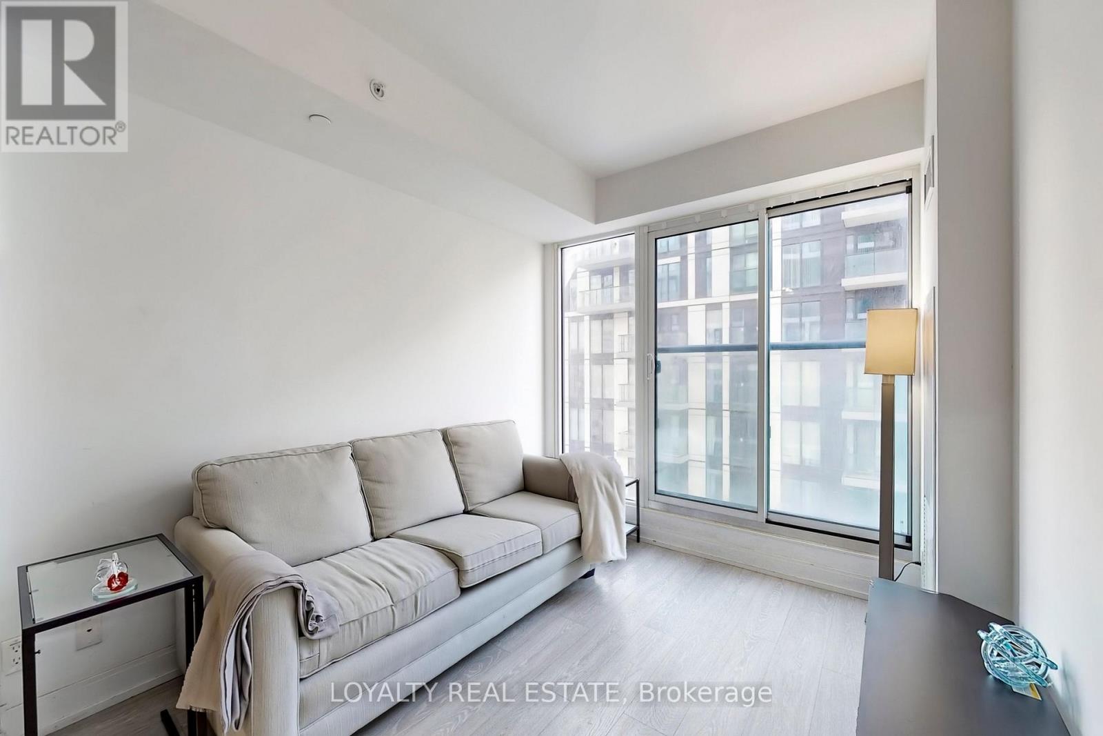 1701 - 181 Dundas Street E Property Photo 16