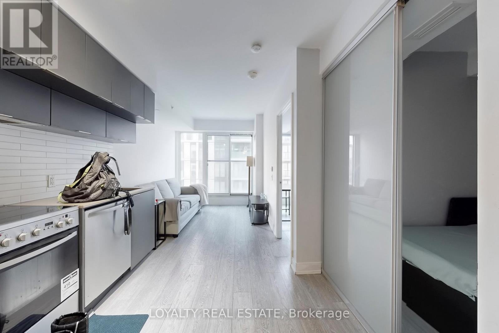 1701 - 181 Dundas Street E Property Photo 23