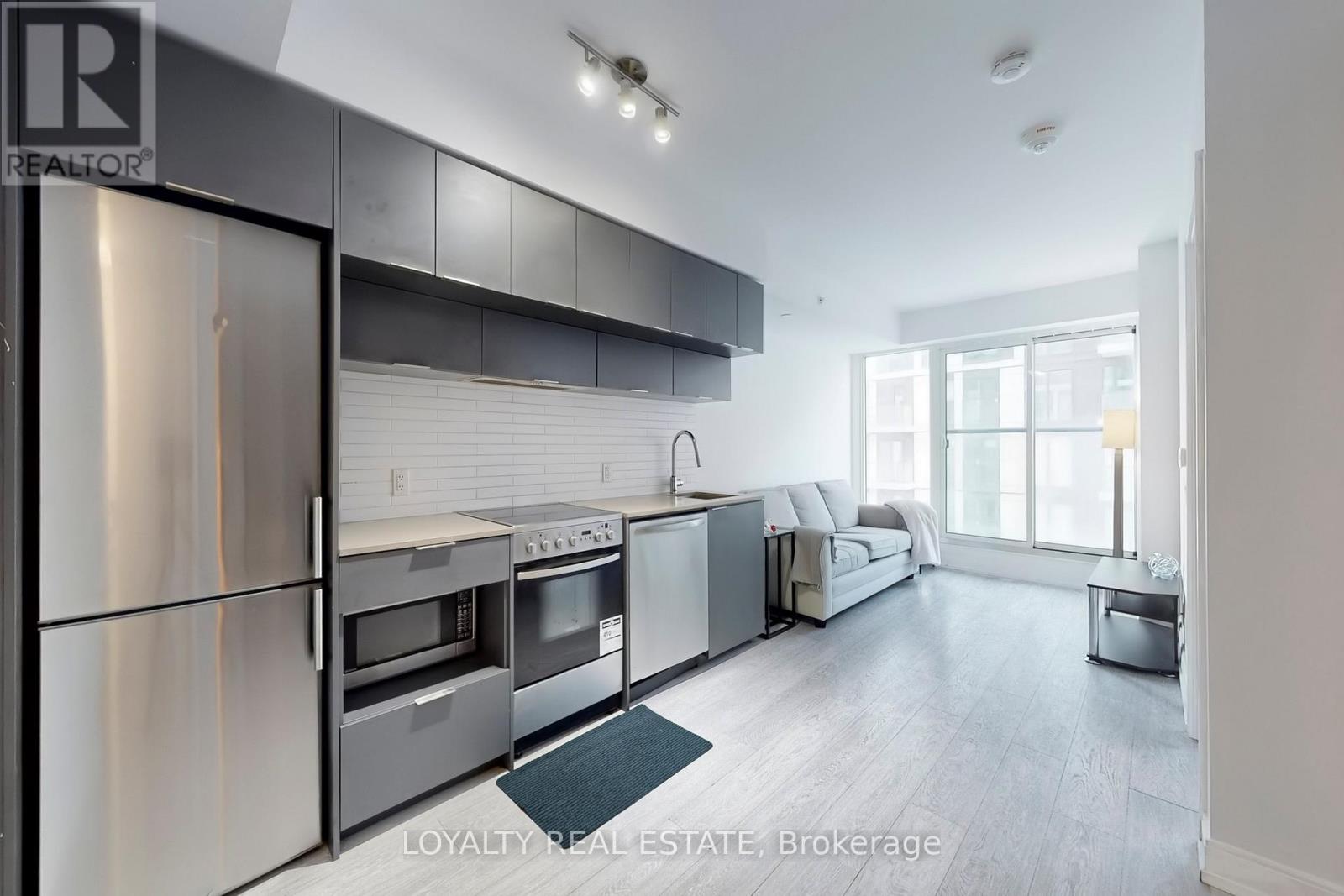1701 - 181 Dundas Street E Property Photo 24