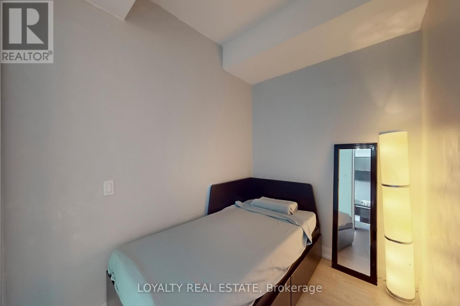 1701 - 181 Dundas Street E Property Photo 32