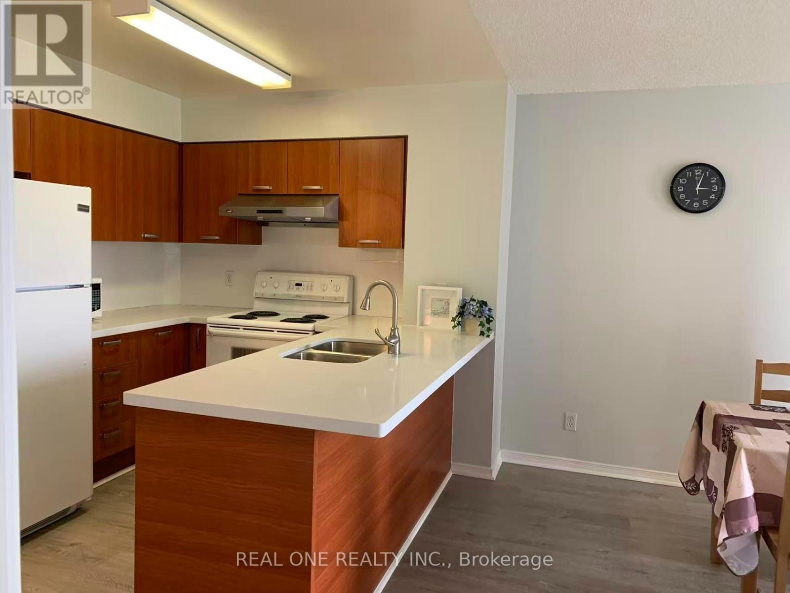 1003 - 55 Harrison Garden Boulevard Property Photo 4