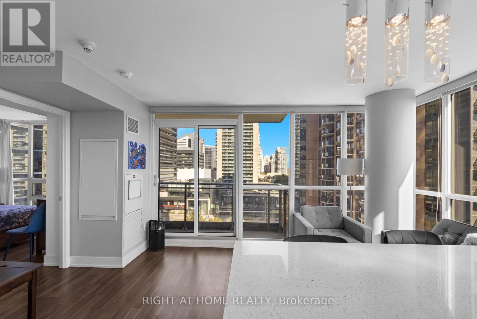 904 - 23 Sheppard Avenue E Property Photo 3