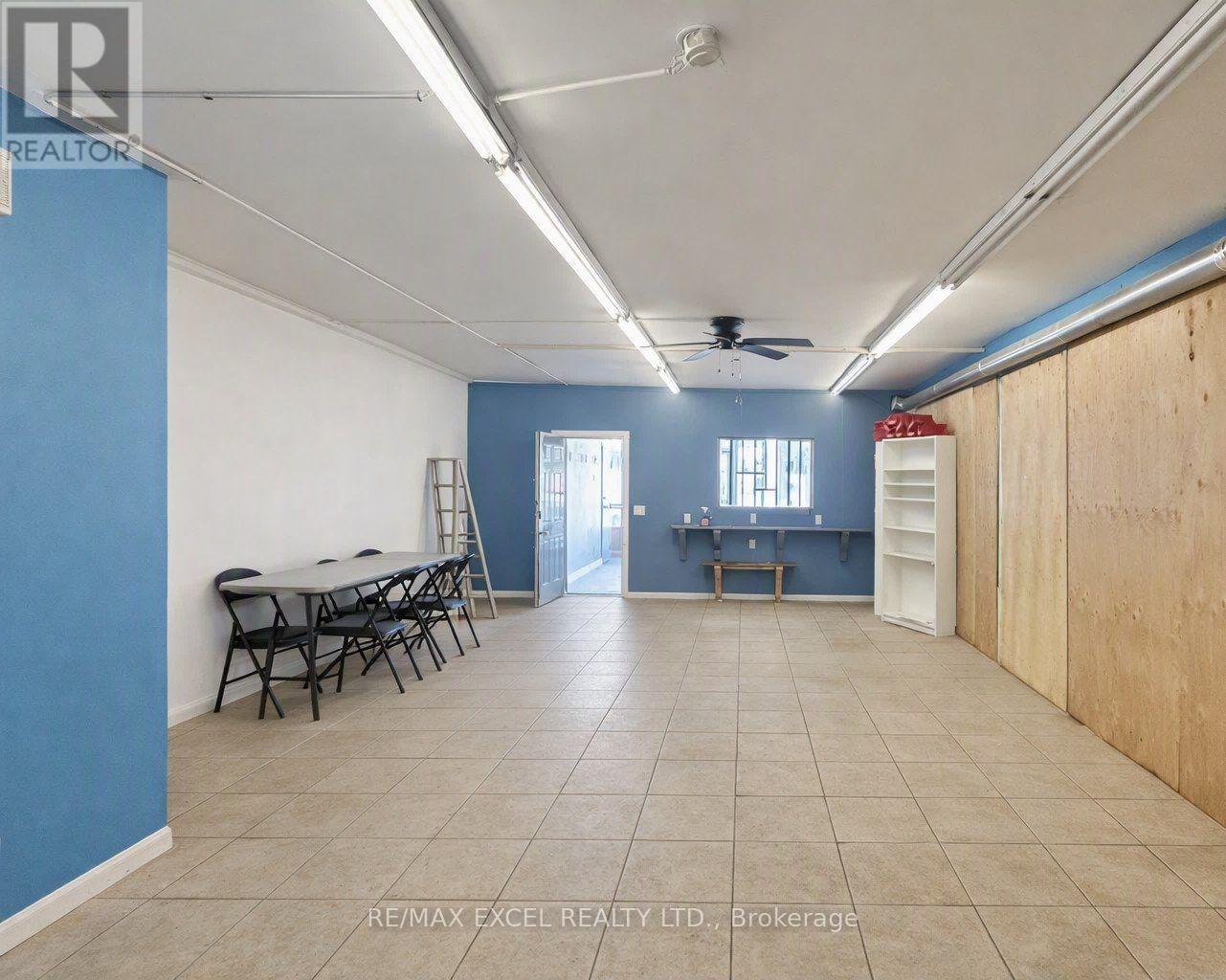 345 Dundas Street E Property Photo 3