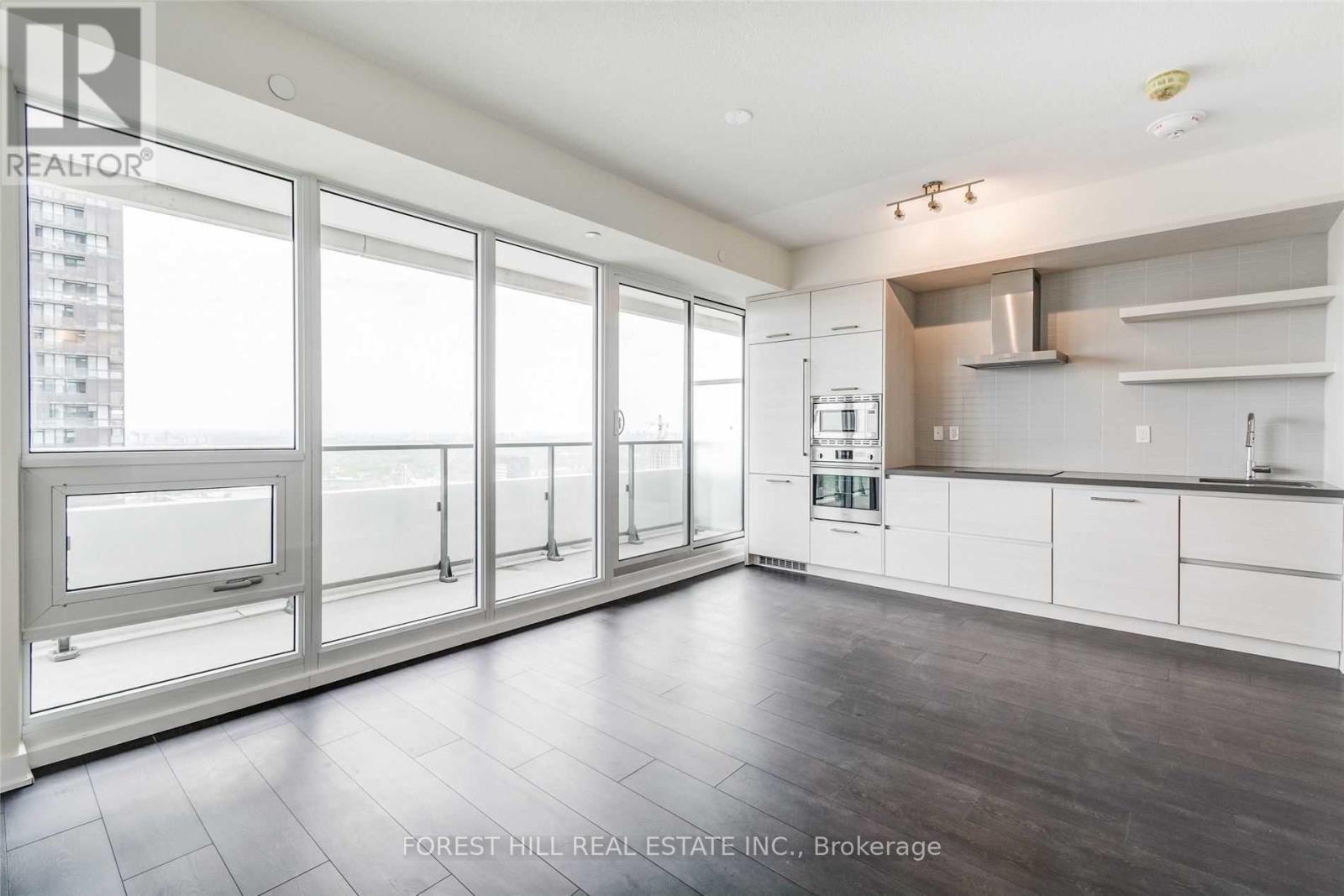 4201 - 2221 Yonge Street Property Photo 16