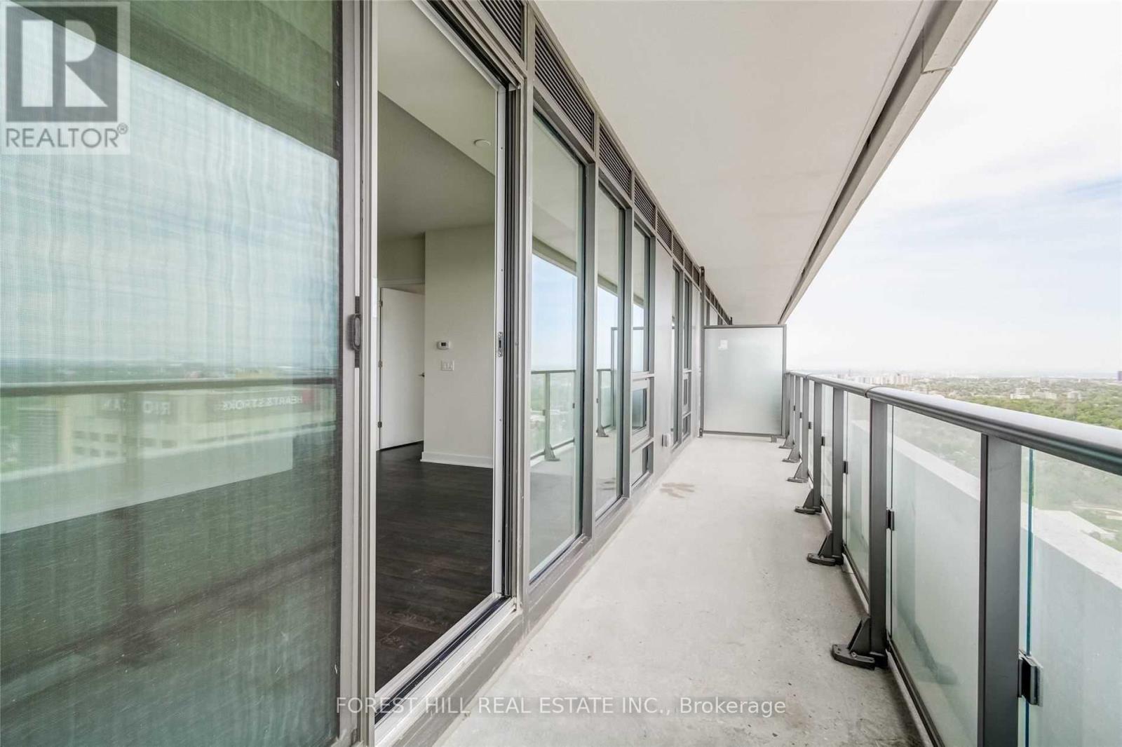 4201 - 2221 Yonge Street Property Photo 24