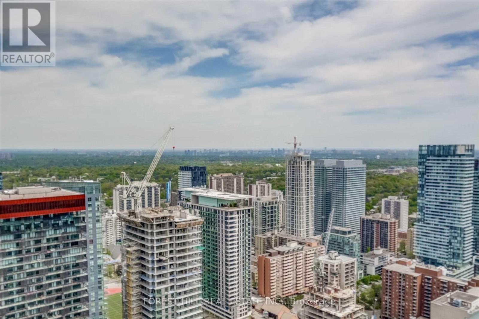 4201 - 2221 Yonge Street Property Photo 26
