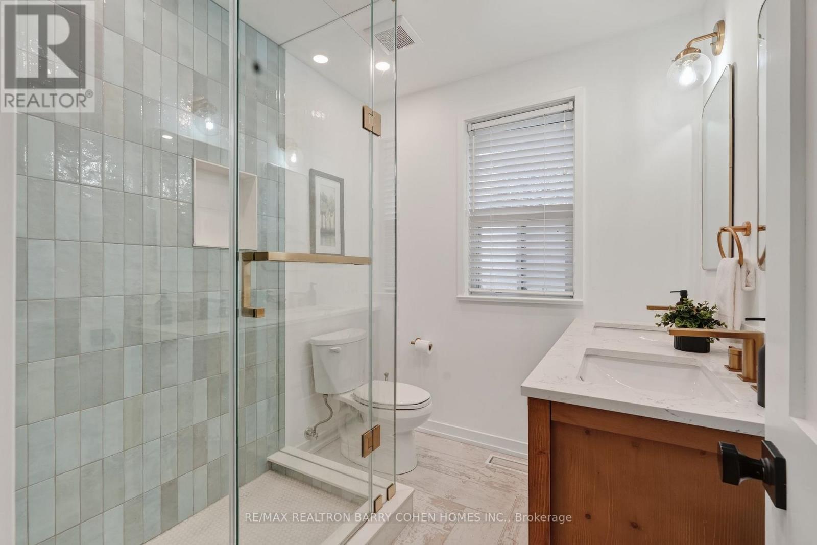39 Romney Road Property Photo 28