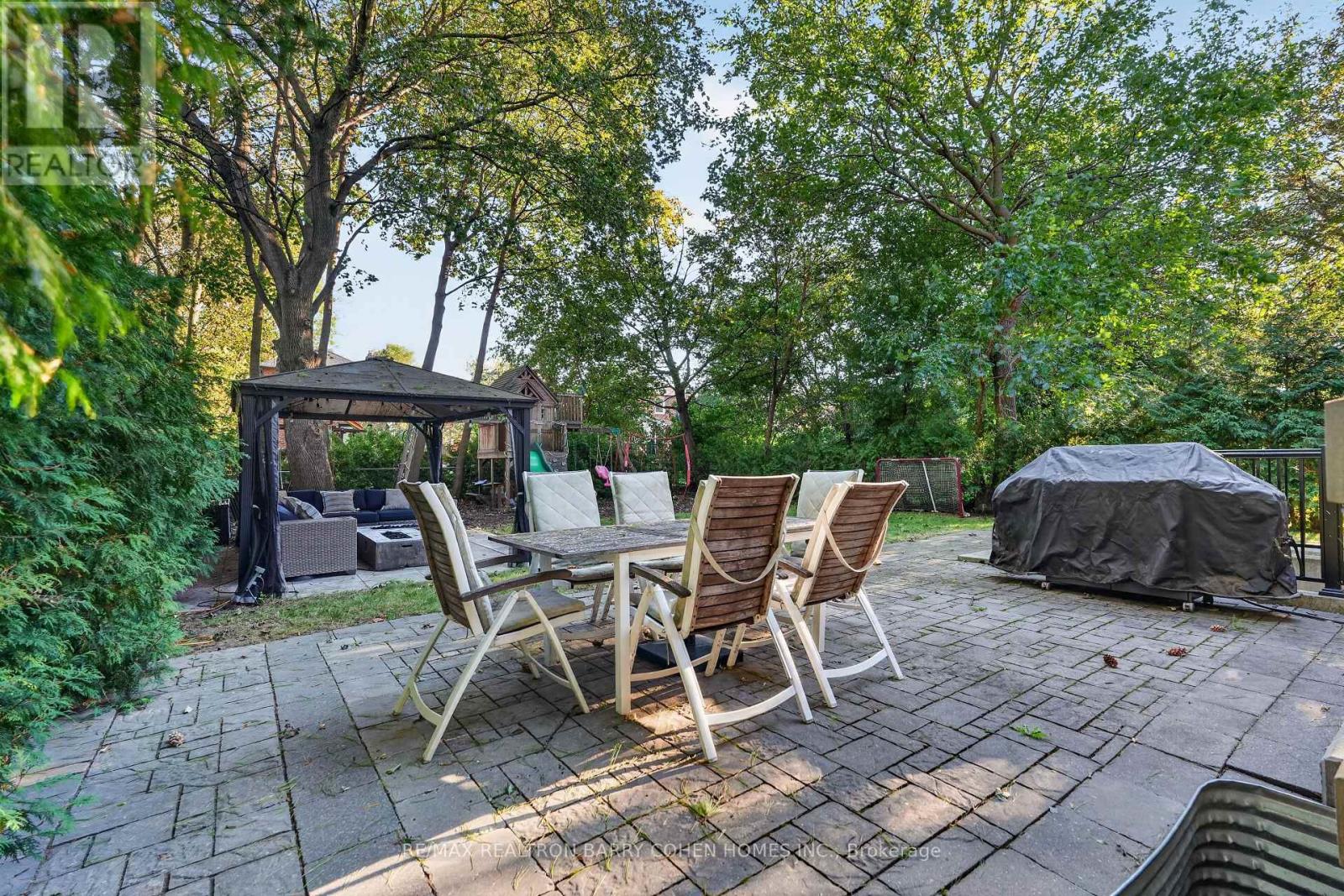 39 Romney Road Property Photo 35