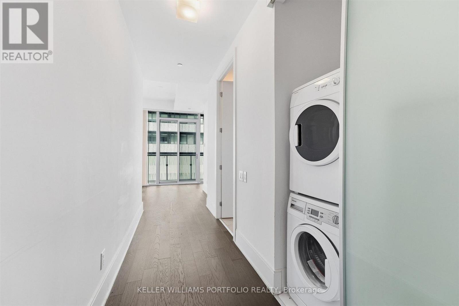 5305 - 50 Charles Street E Property Photo 21