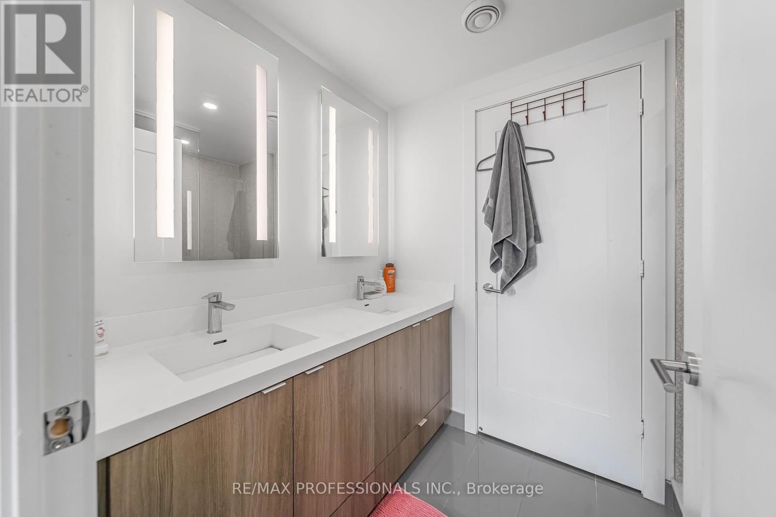 407 - 30 Inn The Park Drive Property Photo 19