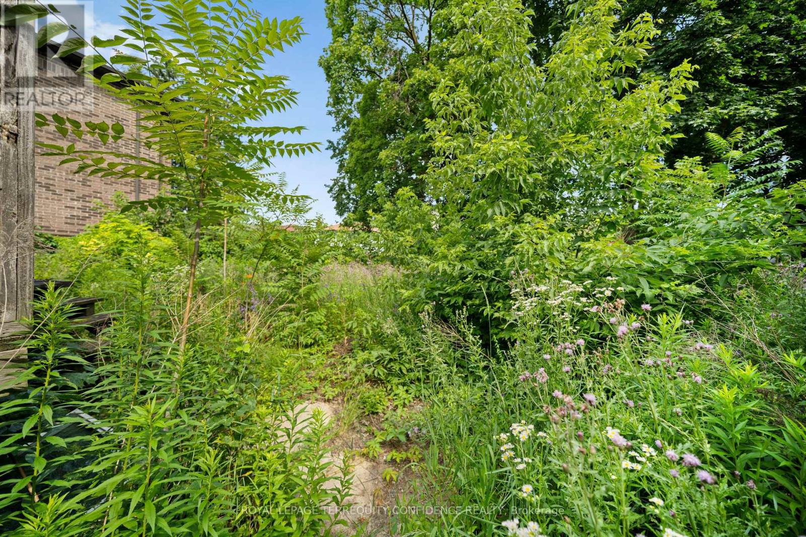 66 Burndale Avenue Property Photo 7