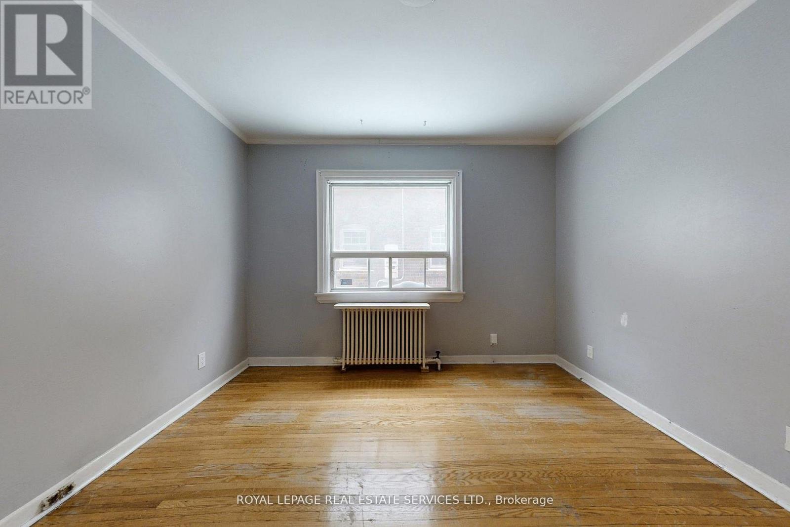 89 Oriole Parkway Property Photo 11