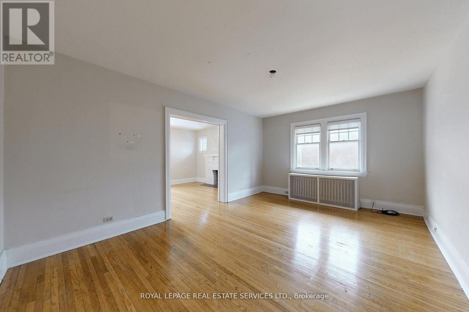 89 Oriole Parkway Property Photo 17