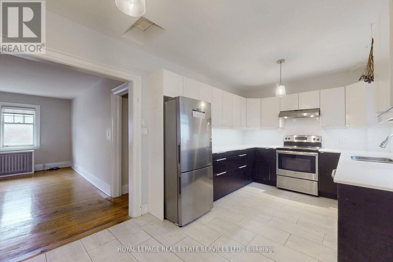 89 Oriole Parkway Property Photo 19