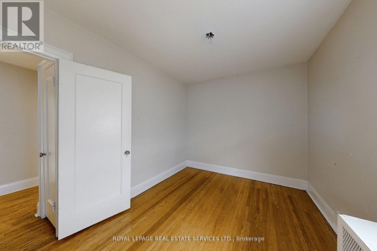 89 Oriole Parkway Property Photo 25