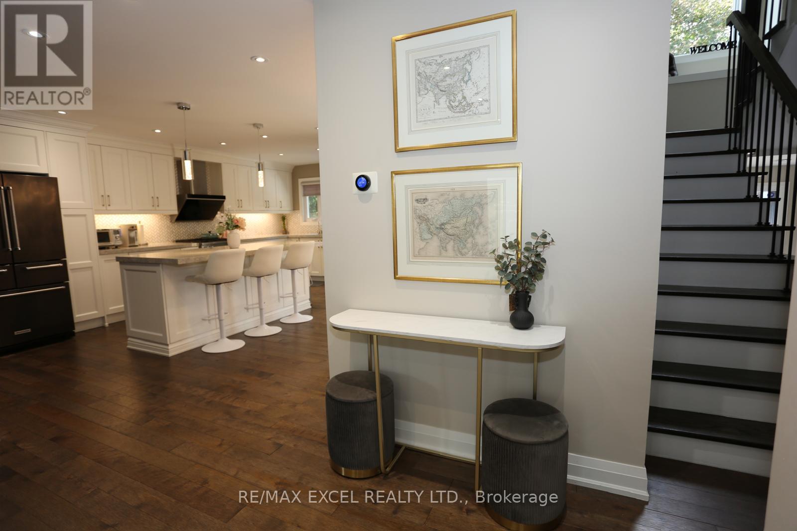 16 Aldenham Crescent Property Photo 11