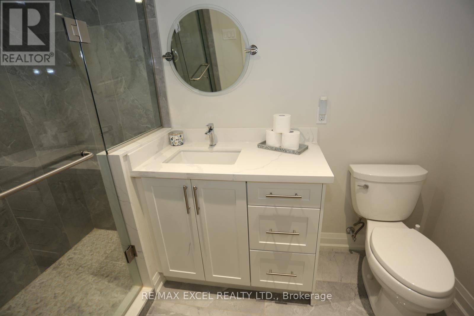 16 Aldenham Crescent Property Photo 20