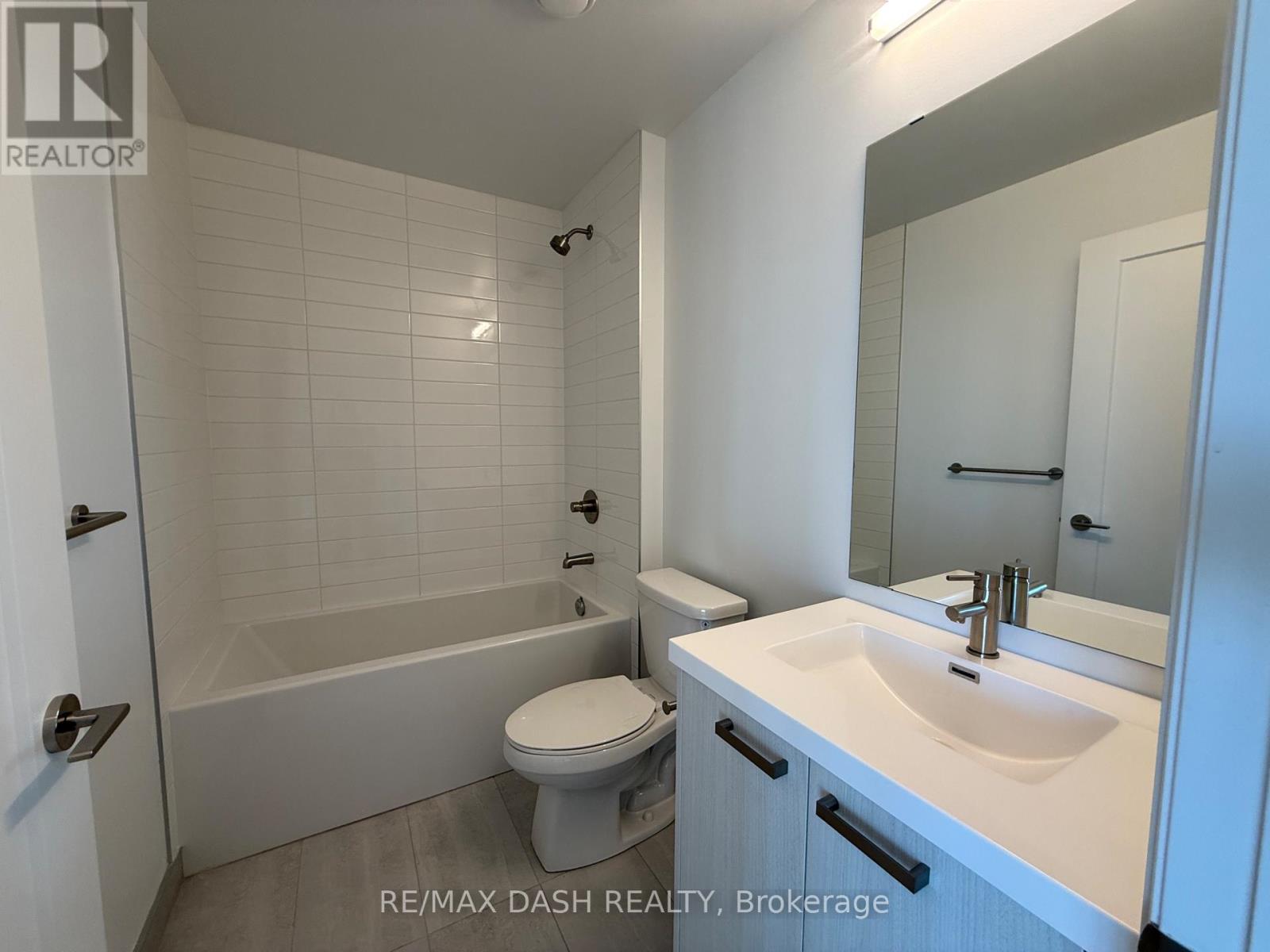 3604 - 20 Soudan Avenue Property Photo 7