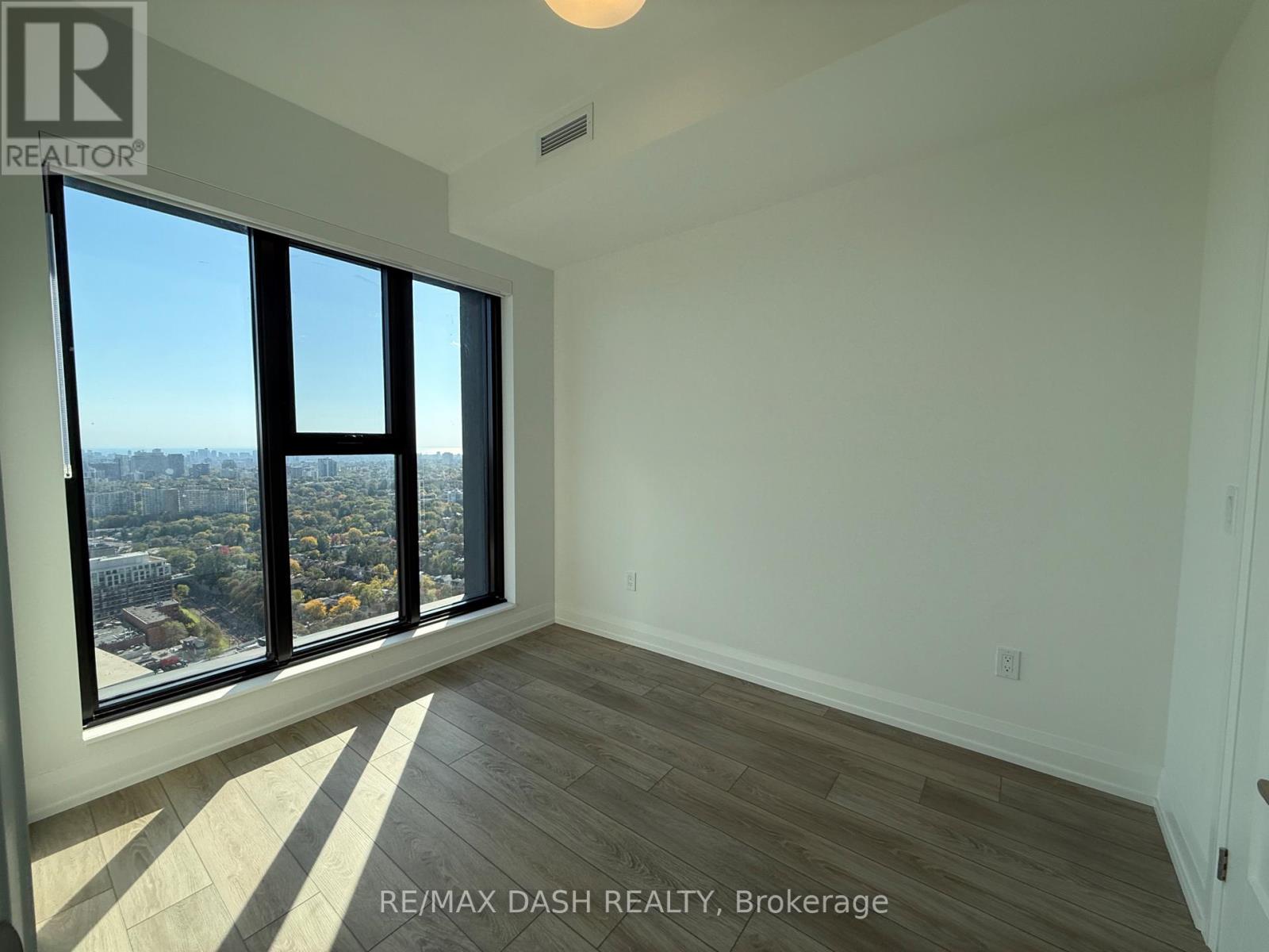 3604 - 20 Soudan Avenue Property Photo 9