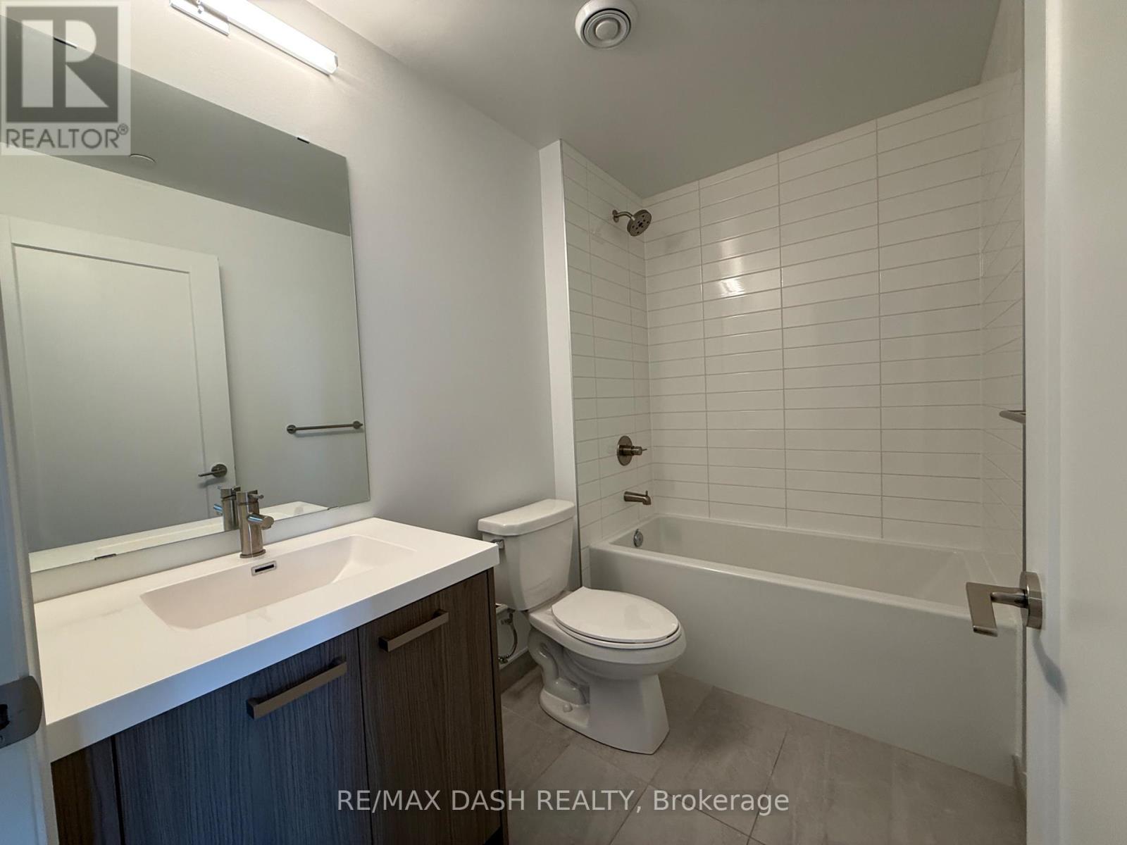 1004 - 20 Soudan Avenue Property Photo 9