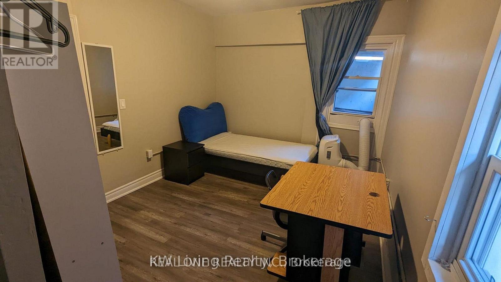 27 Kensington Avenue Property Photo 6