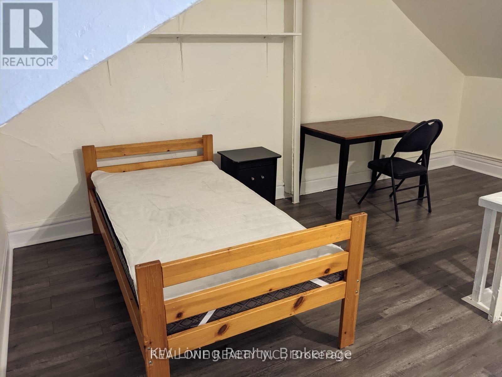 27 Kensington Avenue Property Photo 8