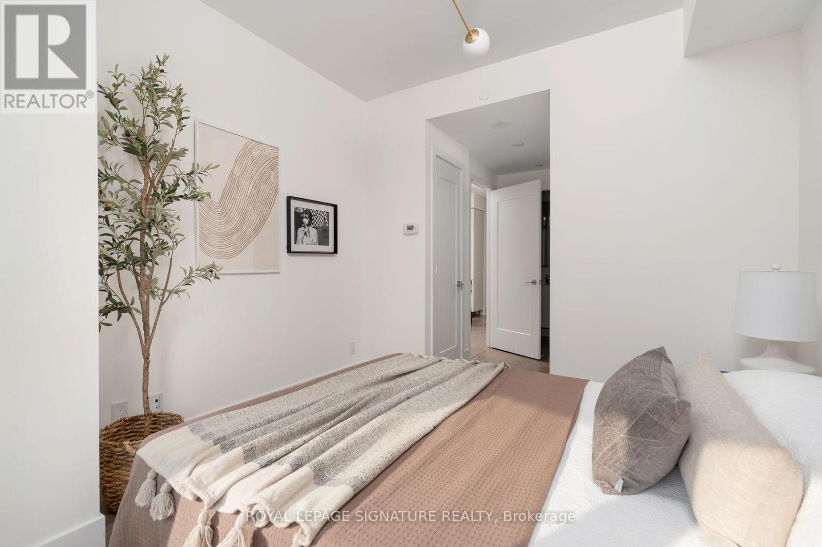 442 - 15 Merchants' Wharf Property Photo 16
