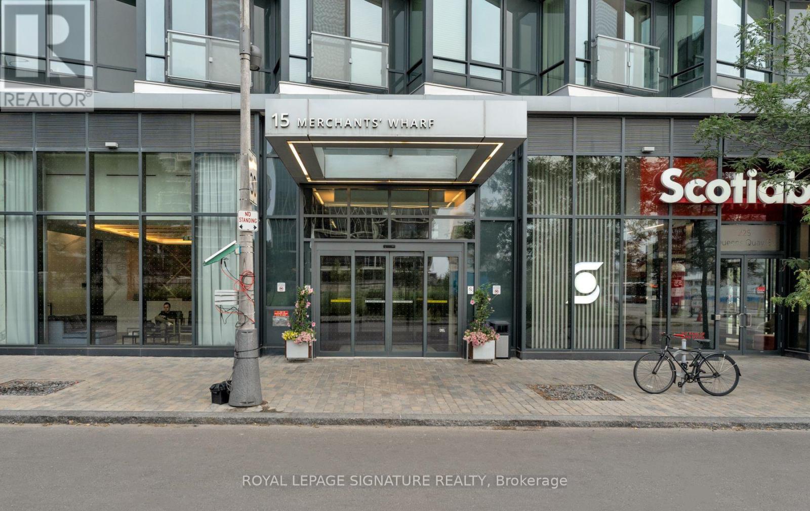 442 - 15 Merchants' Wharf Property Photo 27