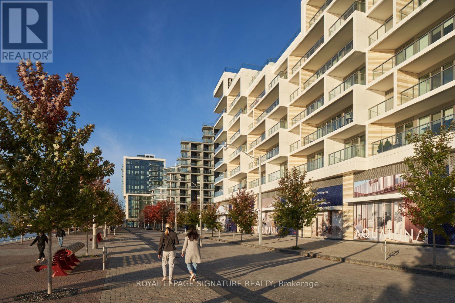 442 - 15 Merchants' Wharf Property Photo 36