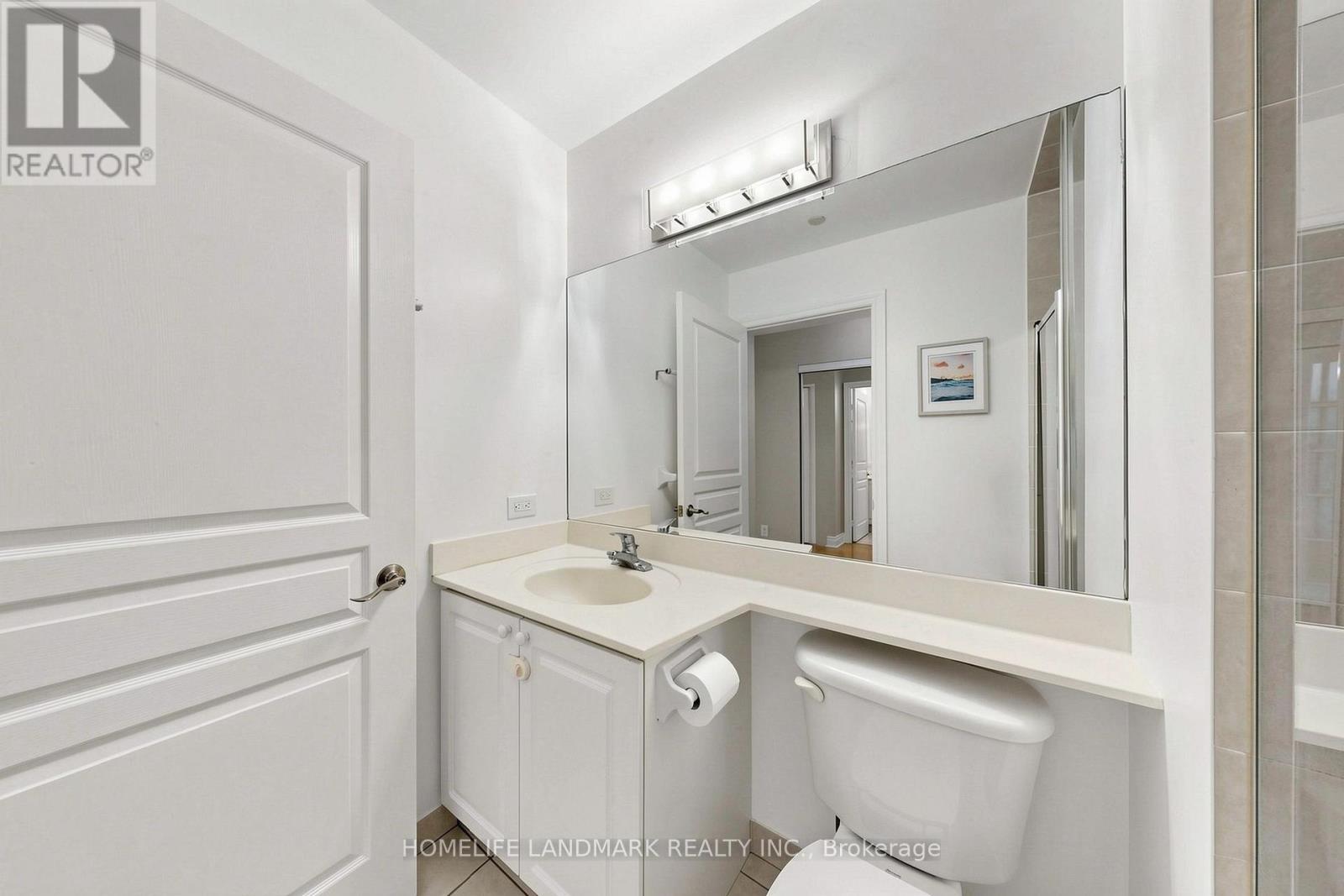 220 - 15 Northtown Way Property Photo 33