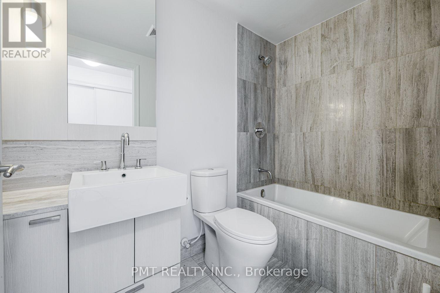 4006 - 88 Blue Jays Way Property Photo 28