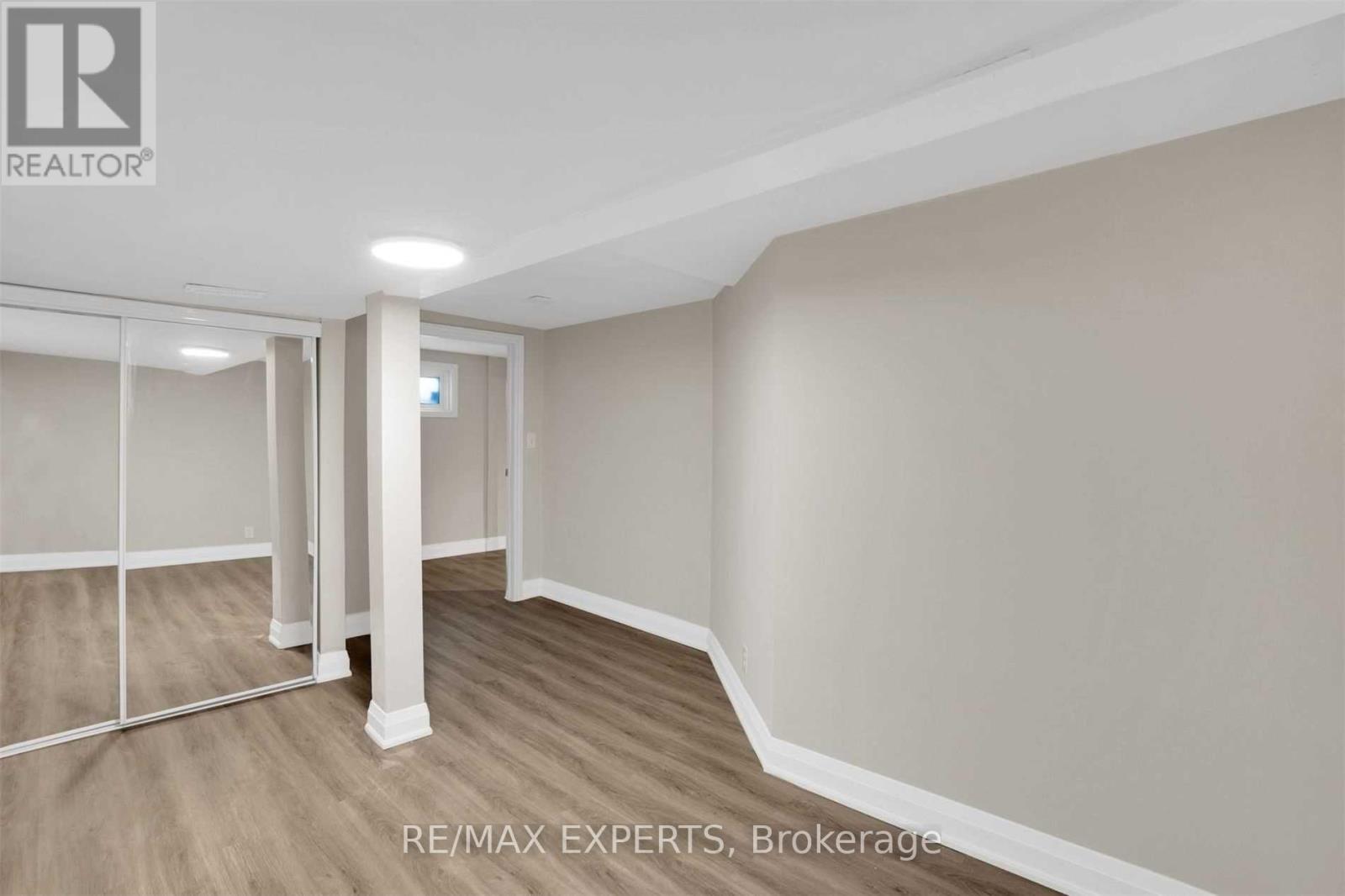 18 Robson Place Property Photo 20