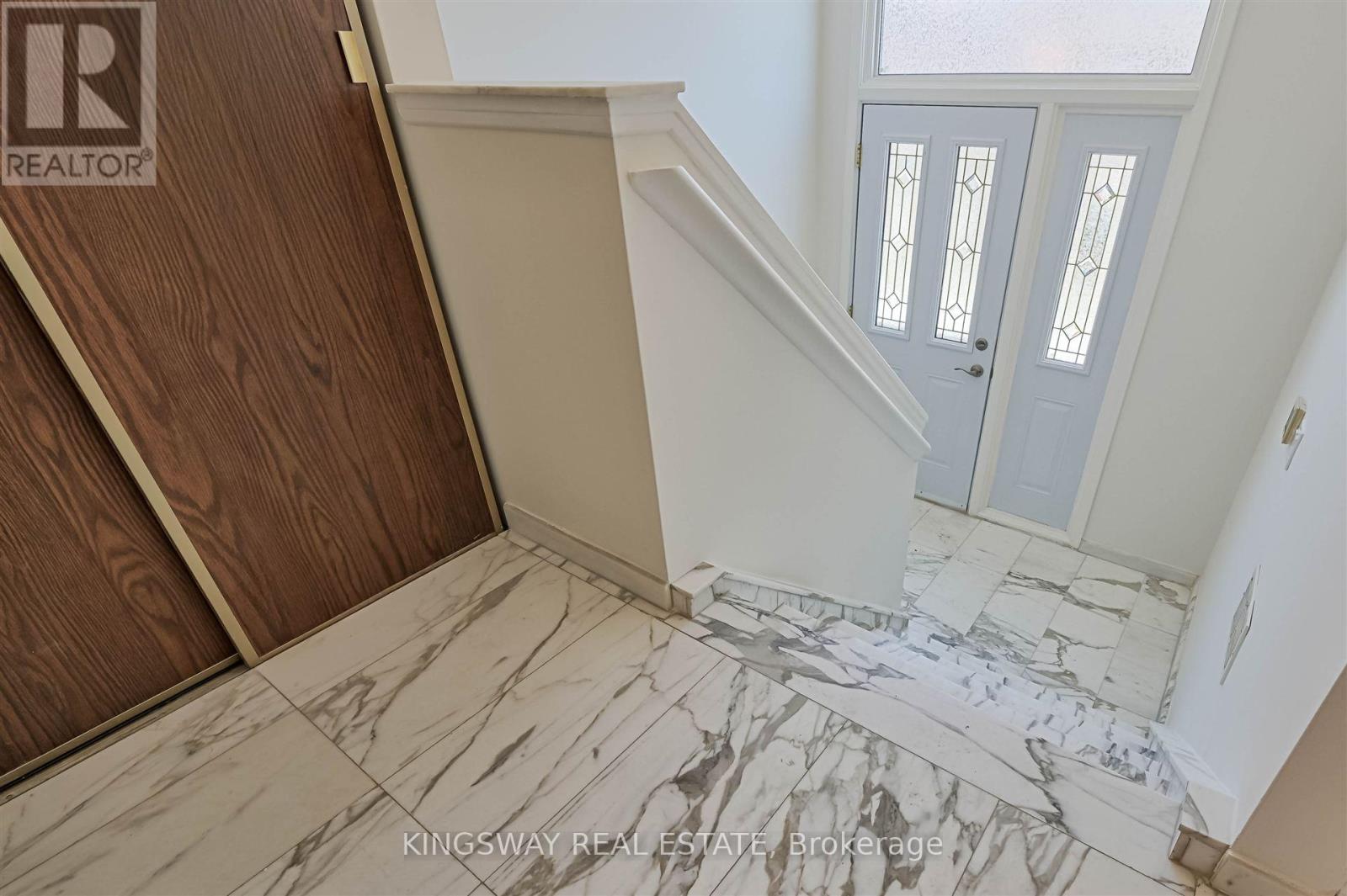 184 Edmonton Drive Property Photo 14