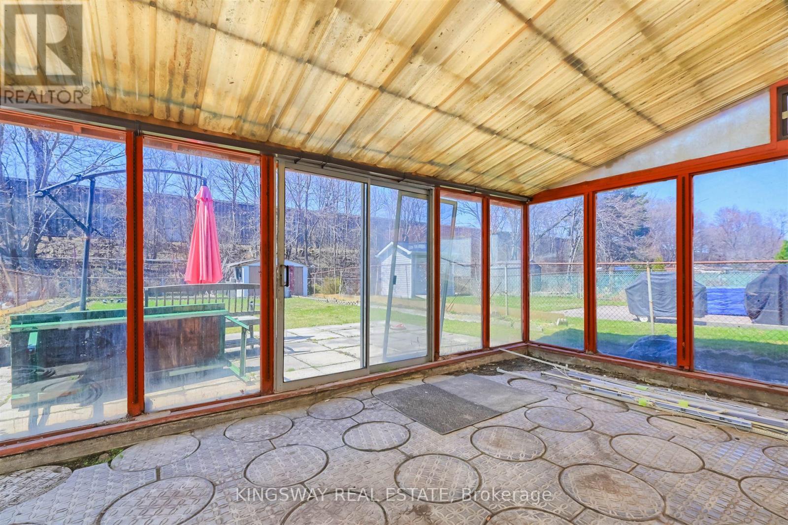 184 Edmonton Drive Property Photo 19